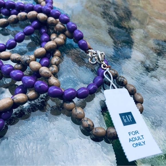 GAP Wooden Multi-colored Beaded Necklace - Picture 5 of 8